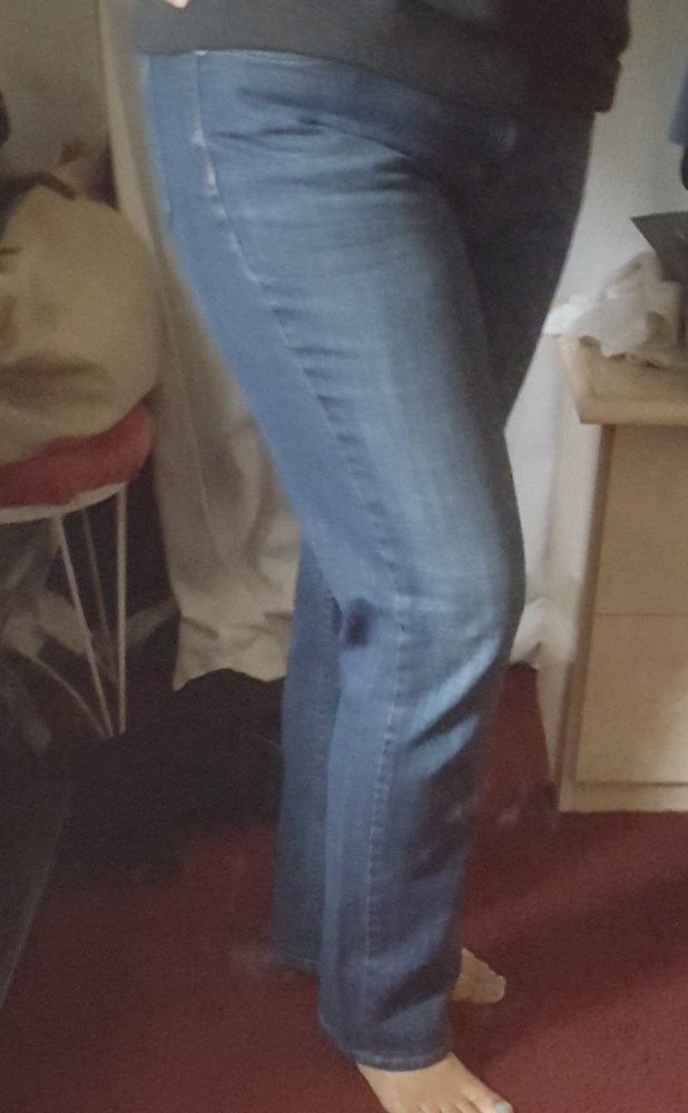 GAP Curvey Straight Jean Medium Dark Wash 14R